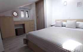 Apartments Zlata